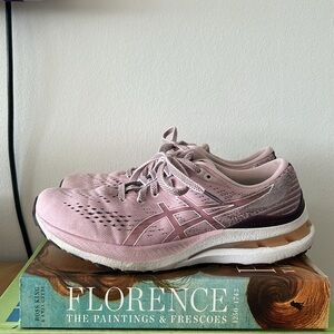 GUC Asics Gel-Kayano 28 Barely Rose / White Size 8